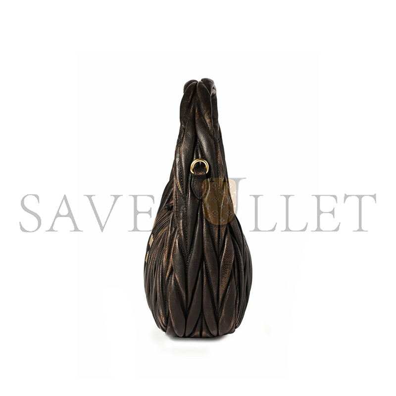 MIU MIU WANDER QUILTED LEATHER CLUTCH BAG 5BC125 (23*20*6cm)
